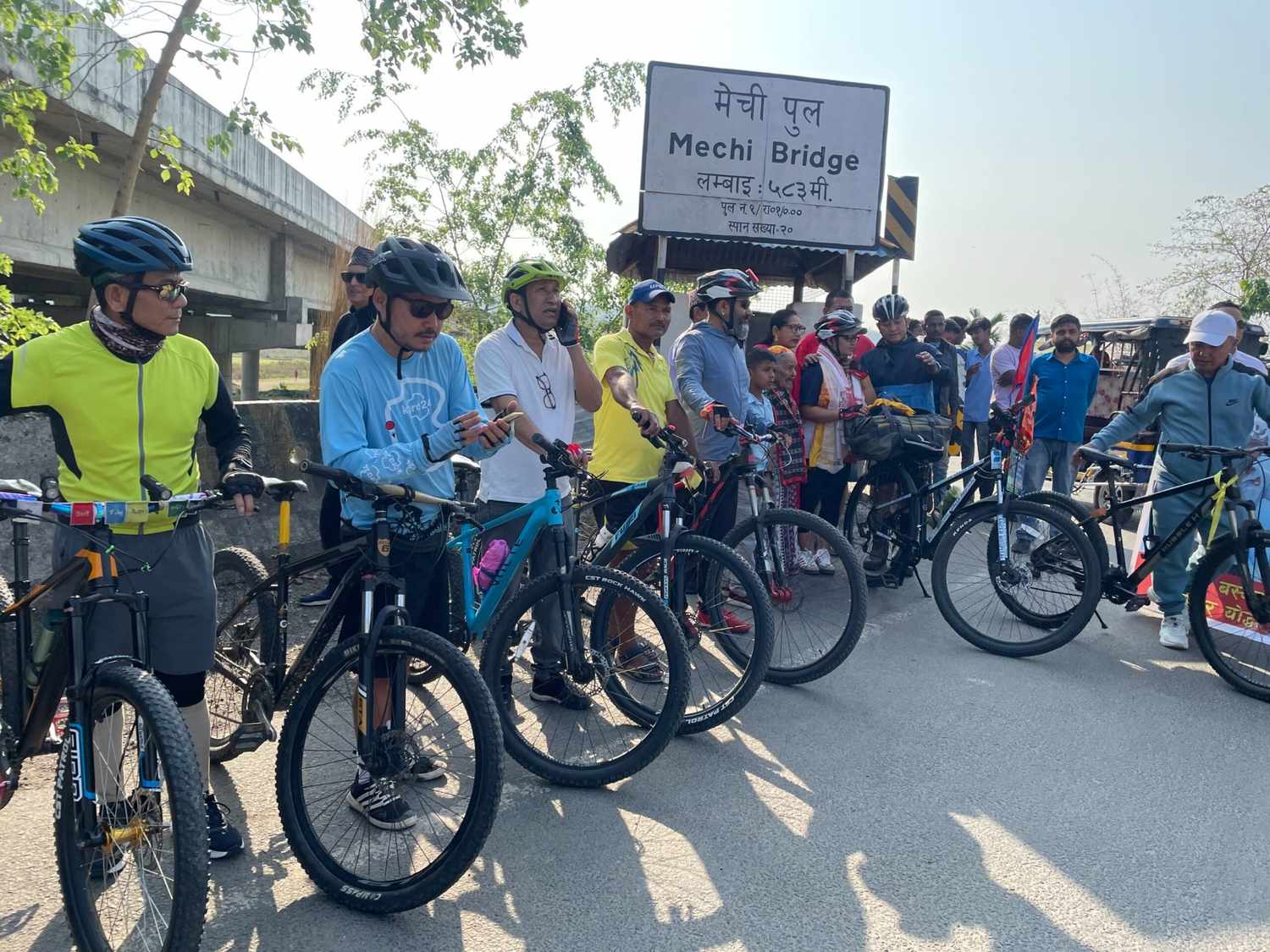 क्यान्सर बिरामीको सहयोगार्थ मेची–महाकाली साइकलयात्रा